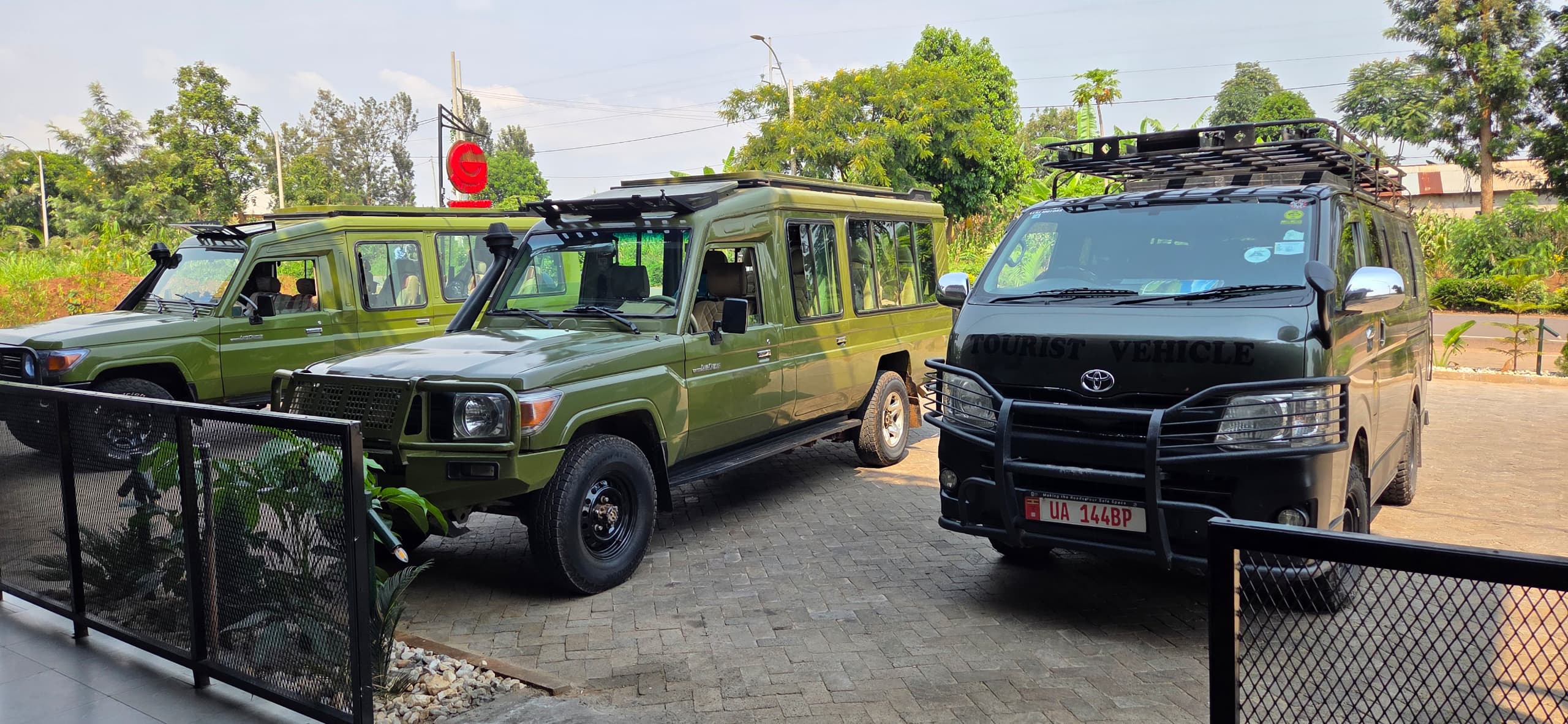 Toyota Land Cruiser Safari