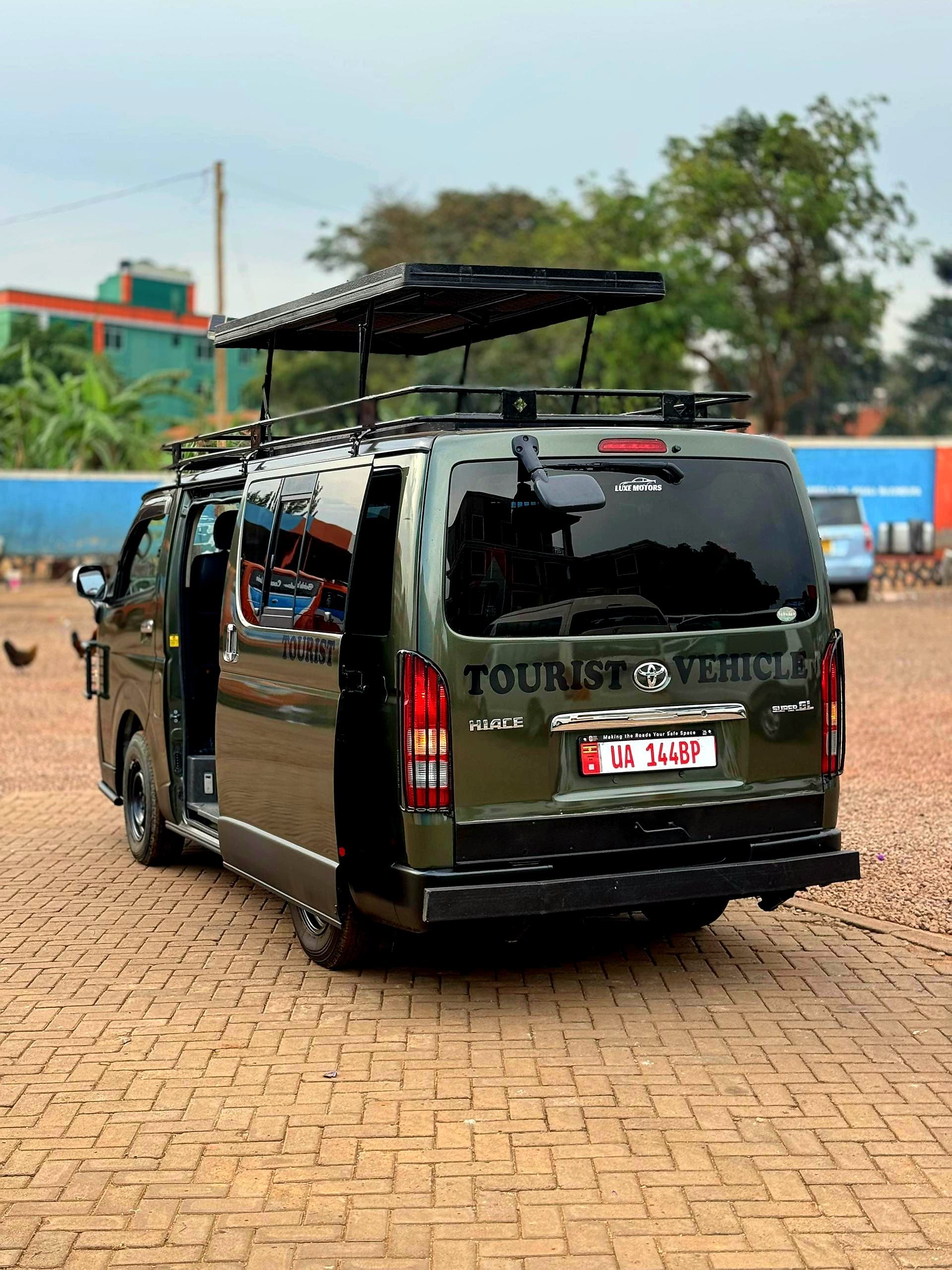 Safari Vans